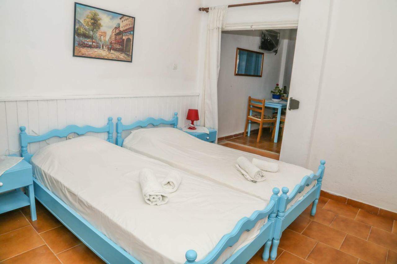Tony'S Rooms Alinda  Bagian luar foto