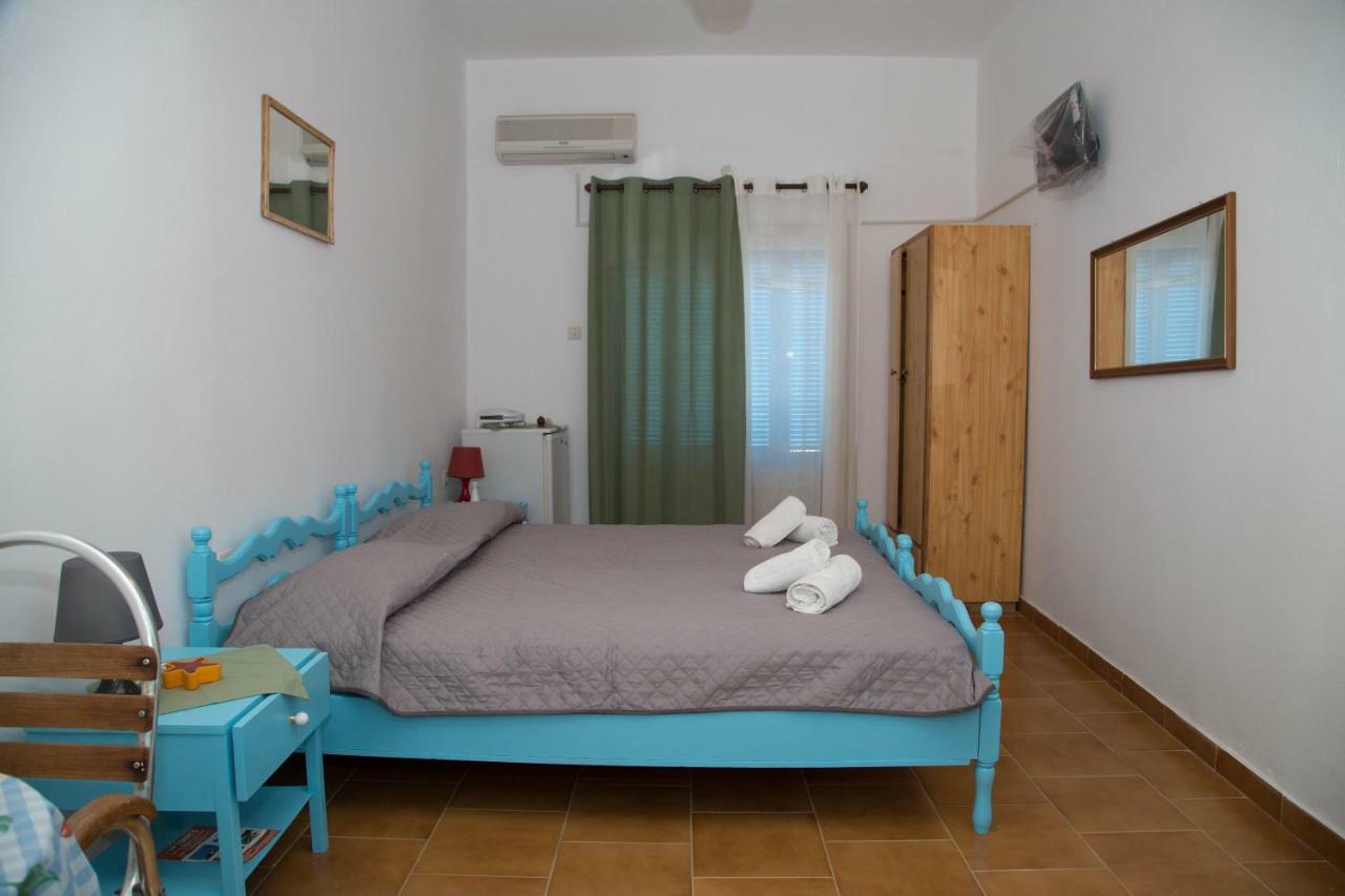 Tony'S Rooms Alinda  Bagian luar foto